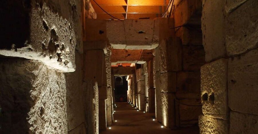 Rome: Ancient History and Colosseum Underground Tour - Meeting your guide outside the Colosseum