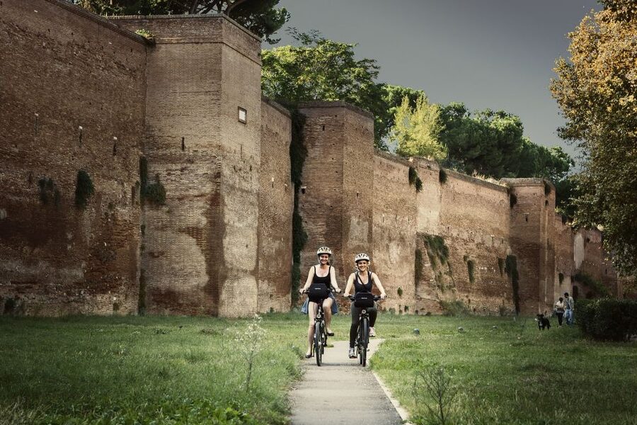 Rome: Appian Way, Catacombs, & Roman Aqueducts E-bike Tour - The Park of the Aqueducts Is the Big Payoff