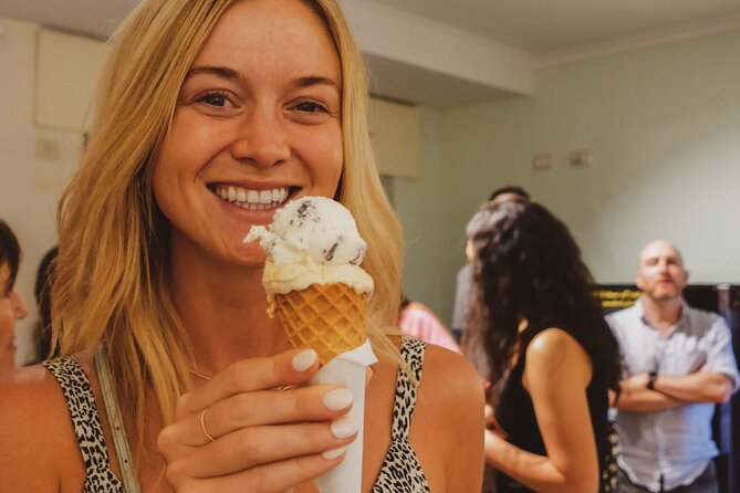 Rome: Award Winning Trastevere Group Food Tour with Wine - Fiordiluna finishes with gelato