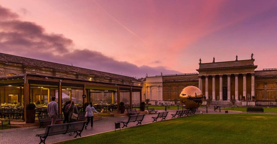 Rome: Breakfast & Tour of Vatican Museums & Sistine Chapel - Meeting at Via Tunisi, 4