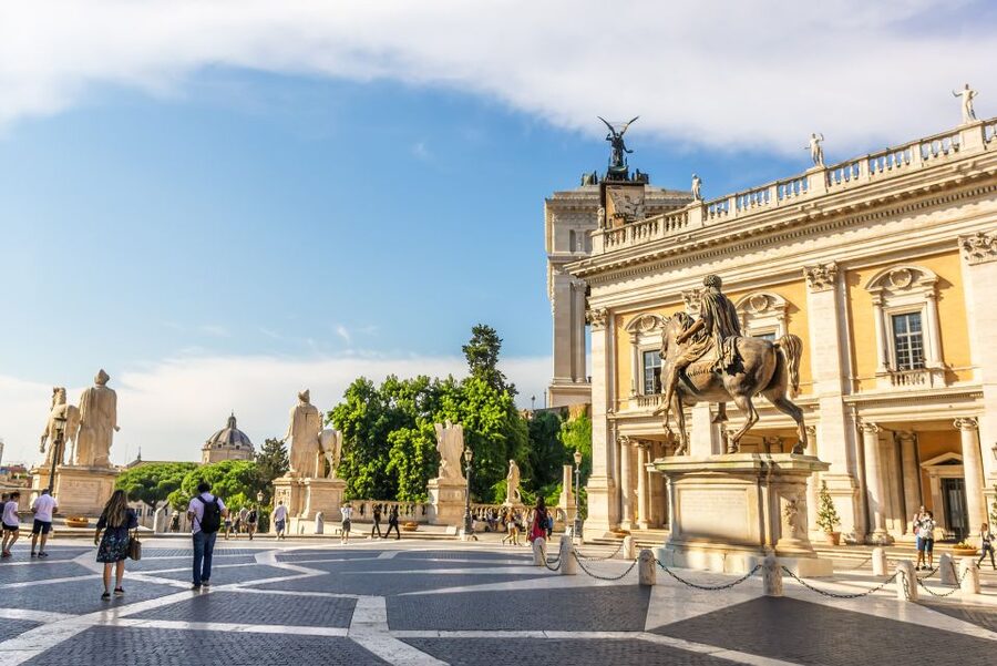 Rome: Capitoline Museums Experience with Multimedia Video - Choosing the breakfast or aperitif option