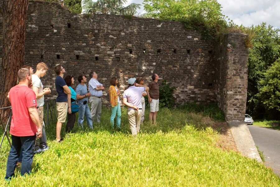 Rome: Catacomb of St. Callixtus and Appian Way Guided Tour - The aqueducts in Parco degli Acquedotti
