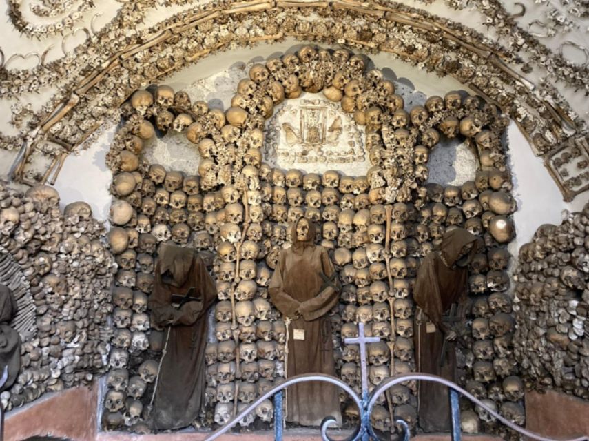 Rome: Catacombs and Capuchin Crypt Guided Tour with Transfer - Key points to know before booking