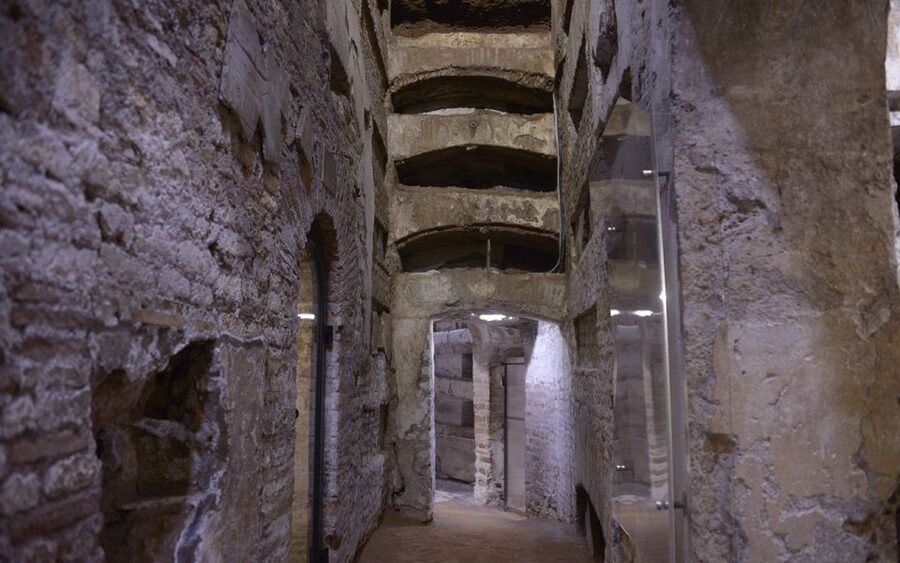 Rome: Catacombs of St. Callixtus Entry Ticket & Guided Tour - The ticket office and meeting point
