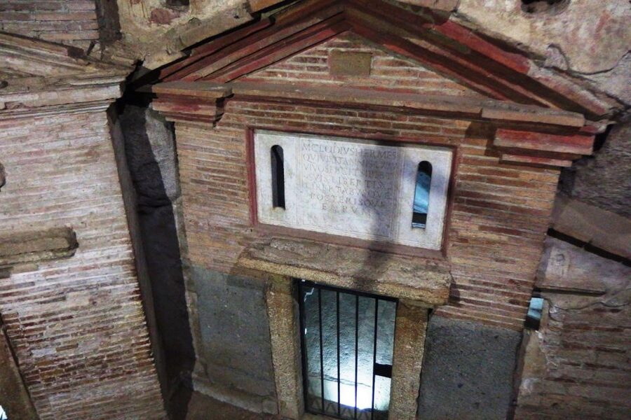 Rome: Catacombs of St. Sebastian Entry Ticket & Guided Tour - Beginning at the ticket office