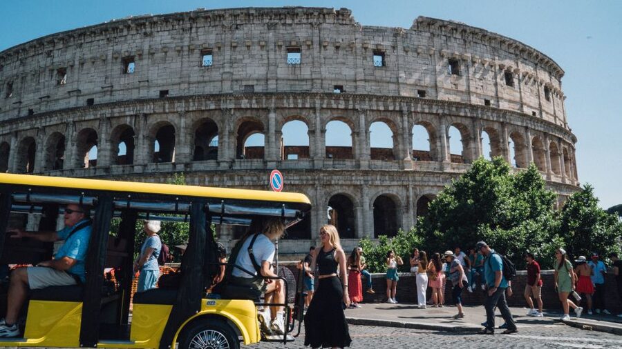 Rome: City Highlights Golf Cart Tour with Local Guide - Circus Maximus and Teatro Marcello