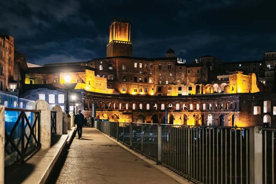Rome: City Highlights Moonlight Walking Tour - Piazza Navona begins with ancient games and Baroque drama