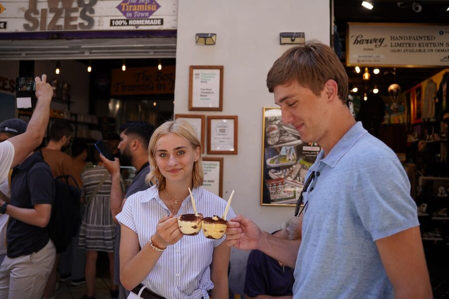 Rome: City Tour by Vespa with Pictures and Sweets Tastings - What the 90-minute schedule feels like