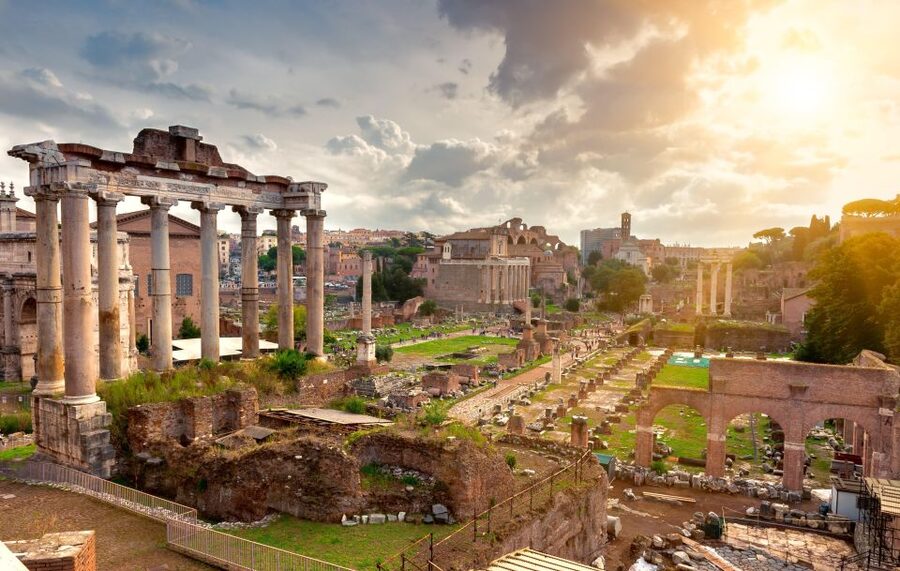 Rome: Colosseum and Ancient Rome Guided Walking Tour - Following Roman rulers up Palatine Hill