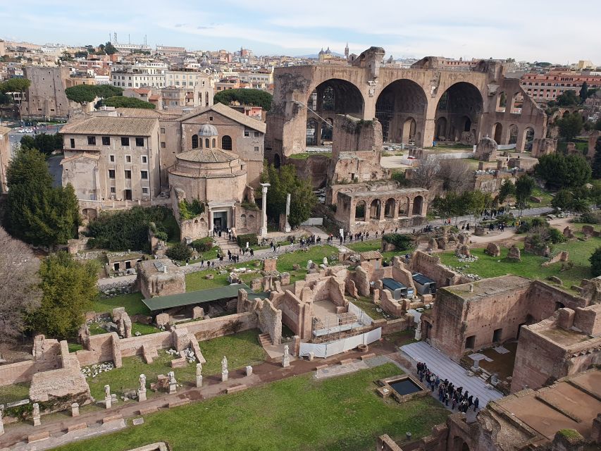 Rome: Colosseum Arena Floor, Roman Forum & Palatine Tour - What the $93 price really buys you