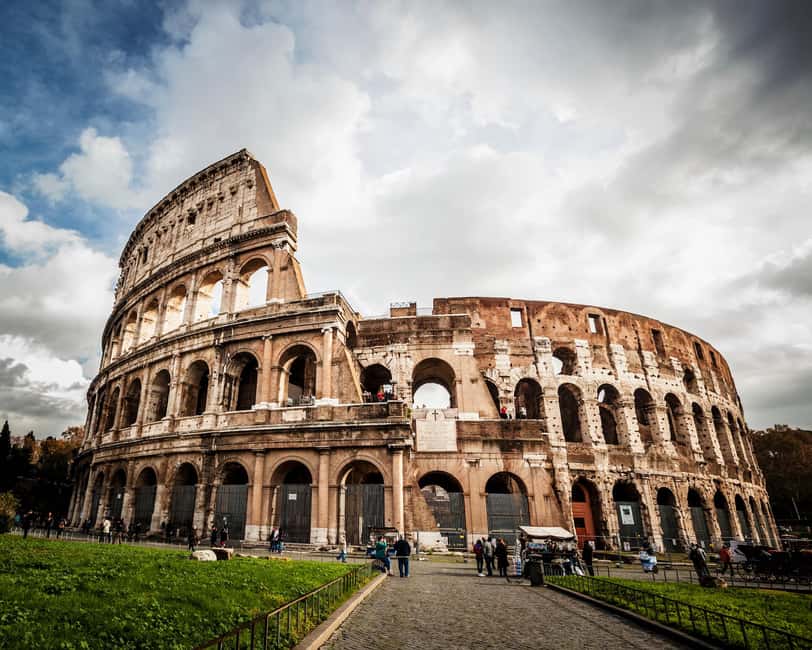 Rome: Colosseum Arena Floor, Roman Forum & Palatine Tour - Meeting beside the Arch of Constantine