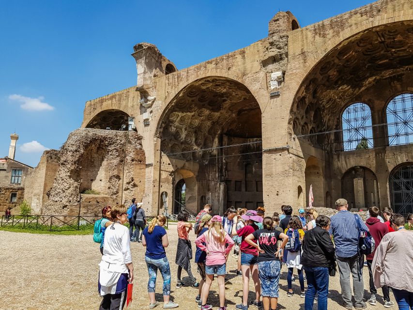 Rome: Colosseum Arena, Palatine Hill & Forum Guided Tour - Why this three-hour route works well