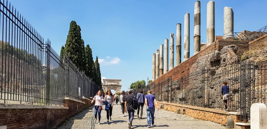 Rome: Colosseum Arena, Palatine Hill & Forum Guided Tour - Palatine Hill, where Rome’s power moved uphill