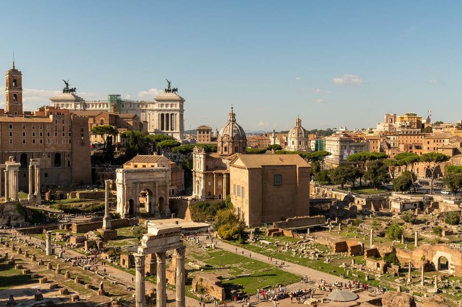 Rome: Colosseum Experience with Host and Audio Guide - Who will get the most from this experience?