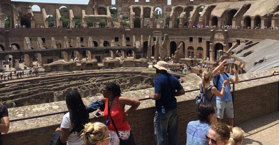 Rome: Colosseum Express Guided Tour with Arena Access Option - Why this short Colosseum tour works
