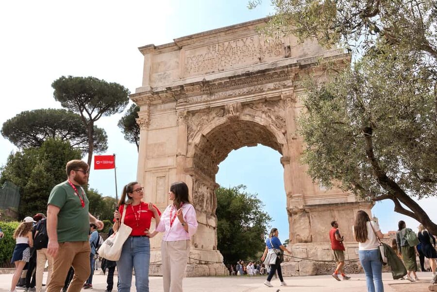 Rome: Colosseum, Forum, and Palatine Tour - What $57 gets you