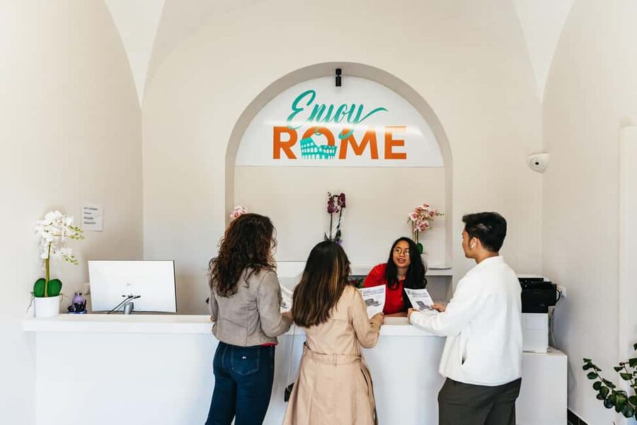 Rome: Colosseum, Forum & Palatine Hill Tour & Optional Arena - Who will get the most from this tour