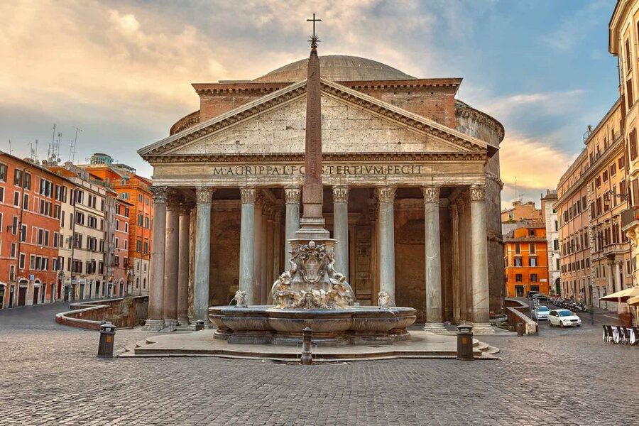 Rome: Colosseum & Forum Small Group Tour with Palatine Hill - Guides, headsets, and the value of expert explanation
