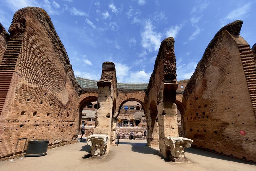 Rome: Colosseum Guided Tour with Entry Tickets - Seeing Roman society in the seating plan