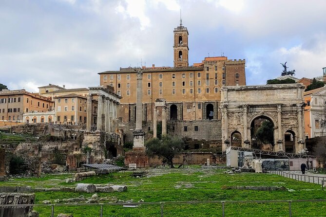 Rome: Colosseum Guided Tour with Roman Forum and Palatine hill - How much value do you get for $65.30?