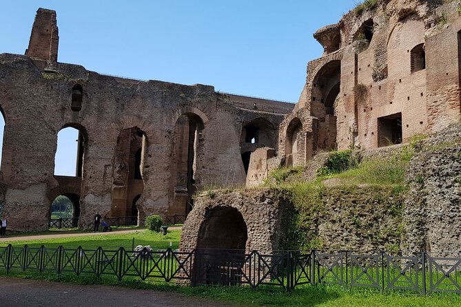 Rome: Colosseum, Palatine Hill and Roman Forum Guided Tour - Key points to know before booking