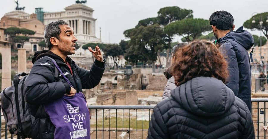 Rome: Colosseum, Palatine Hill & Roman Forum Guided Tour - Guide quality is the heart of the experience