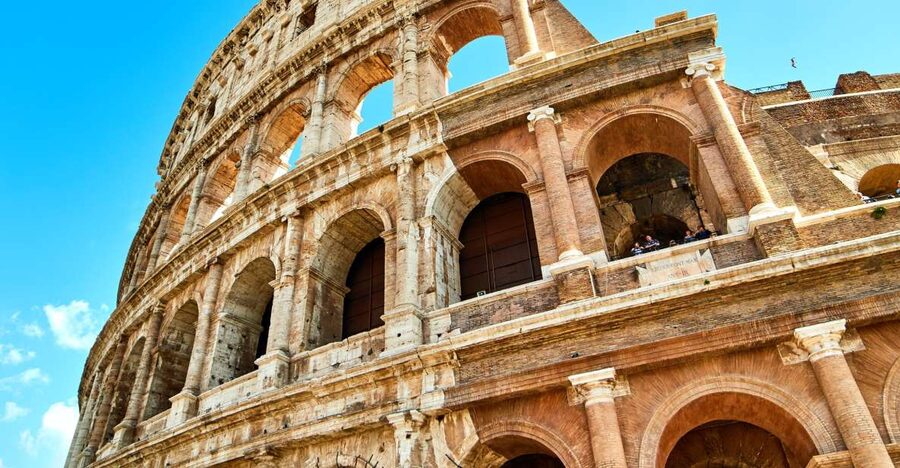 Rome: Colosseum, Palatine & Roman Forum Tour w/Entry Ticket - The second level and the best interior views