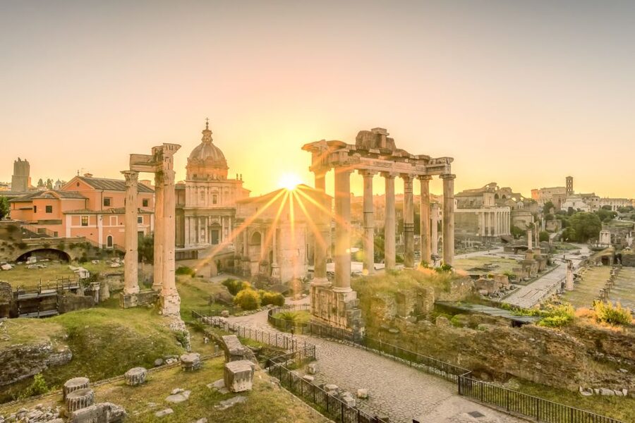 Rome: Colosseum, Roman Forum and Palatine Hill Group Tour - Meeting points and the first practical hurdle