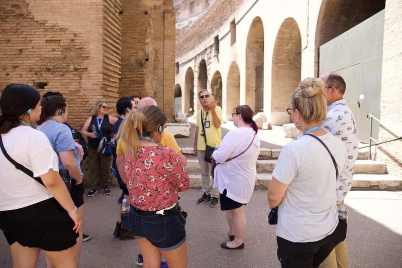 Rome: Colosseum & Roman Forum Guided Tour - Meeting at Largo Agnesi near the Colosseo metro