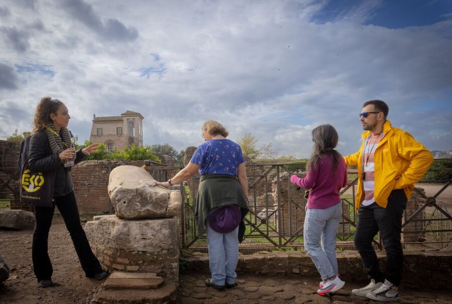 Rome: Colosseum, Roman Forum & Palatine Hill Group Tour - Meeting at the Arch of Constantine