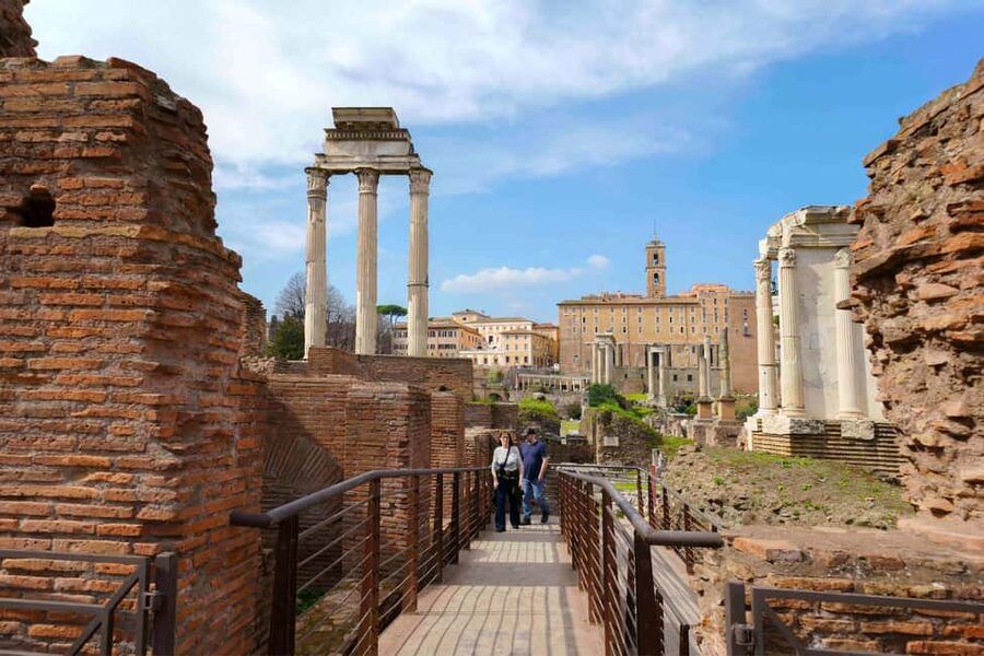 Rome: Colosseum, Roman Forum & Palatine Hill Guided Tour - Time, crowds, weather, and the real pace