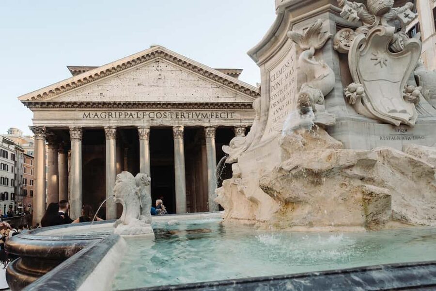 Rome: Colosseum, Vatican Museums & Historic Center in a Day - Lunch before the ancient sights