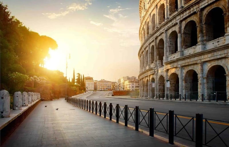 Rome: Colosseum VIP Top Floor 7 Pax Tour - The panoramic elevator and upper levels