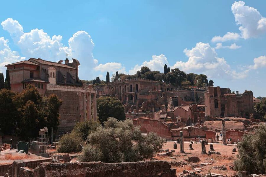 Rome: Domus Aurea Guided Tour and Virtual Reality Experience - The Golden Vault and the virtual reality presentation