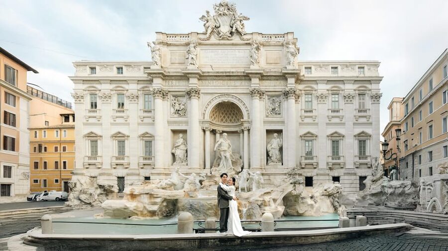 Rome: Early Morning Private Photoshoot at Iconic Landmarks - The Rome photo session at a glance
