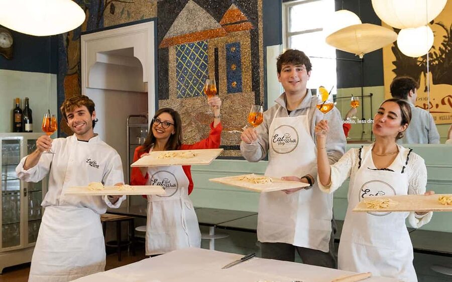 Rome: Enjoy Spritz and Pasta Making in Piazza Navona - Key points to know before booking