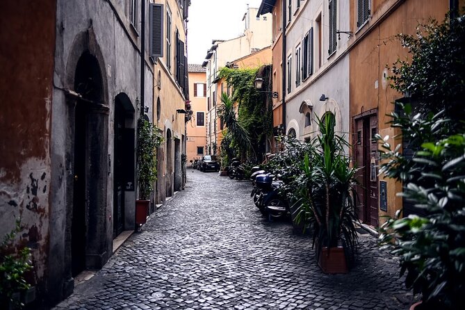 Rome Food Tour in the Historic Centre with 8+ Food Tastings - Is $118.51 a fair price?