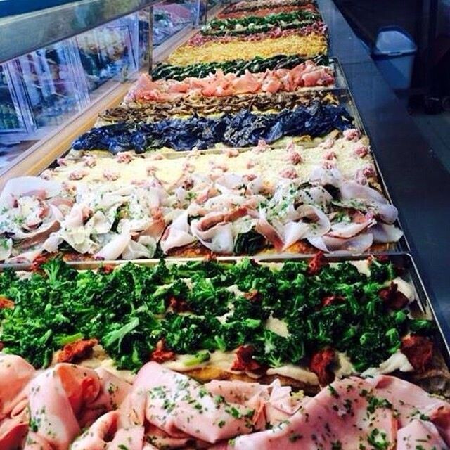 Rome: Food Tour with Market Visit - Italian specialties at La Nicchia Cafe