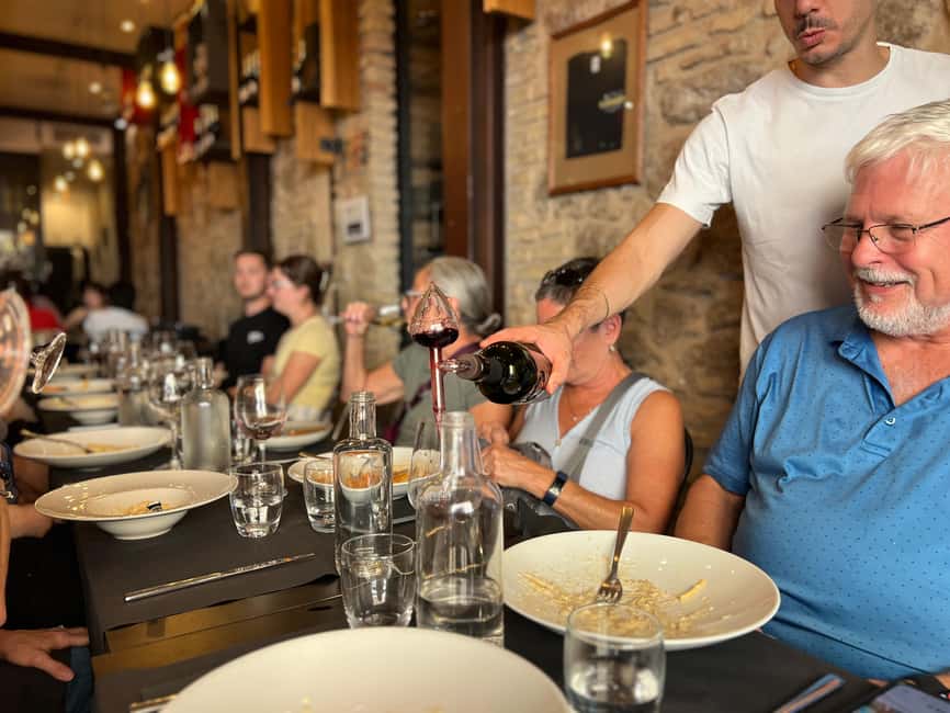 Rome: Food Tour with Unlimited Food and Barolo Wine - Natural gelato and how to spot the real thing