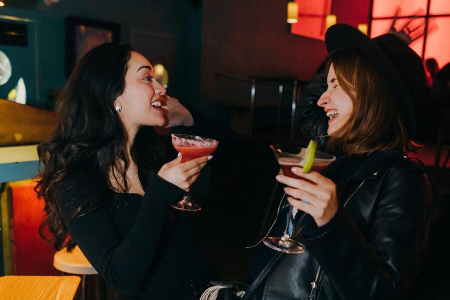 Rome: Forbidden History Walking Tour & Pub Crawl with Drinks - Bars with different moods in Monti