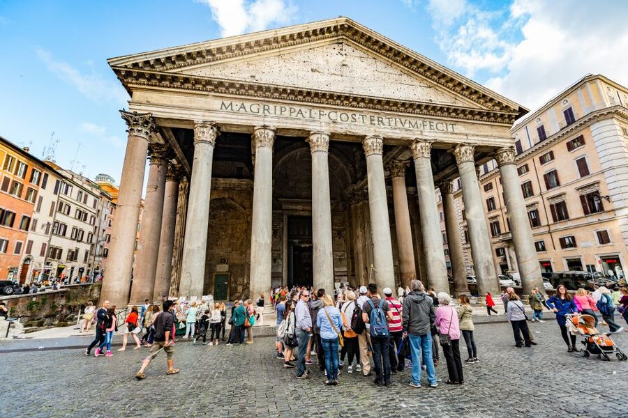 Rome: Fountains and Squares Small-Group Walking Tour - A strong first walk through central Rome