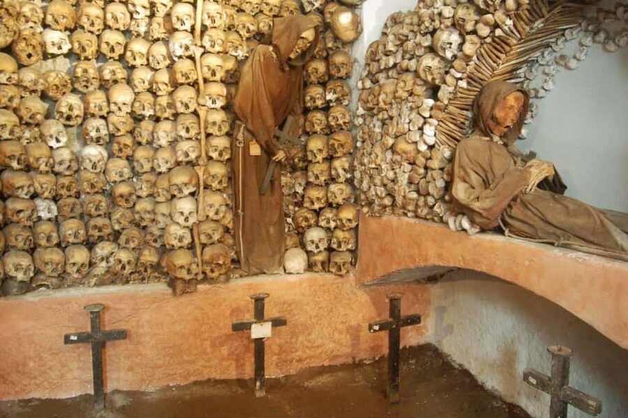 Rome: Guided Catacombs Tour & Capuchin Crypt (Audio Guide) - Starting at Piazza d’Ara Coeli