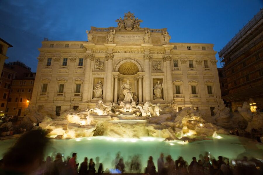 Rome: Guided City Center Evening Sightseeing Walking Tour - Pace, comfort, and accessibility