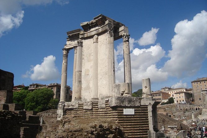 Rome: Guided Group Tour of Colosseum, Roman Forum & Palatine Hill - Walking through the Roman Forum