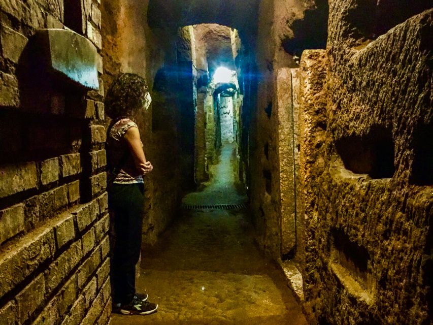 Rome: Guided Roman Catacombs Tour with Transfers - Why the Domitilla Catacombs are worth your time