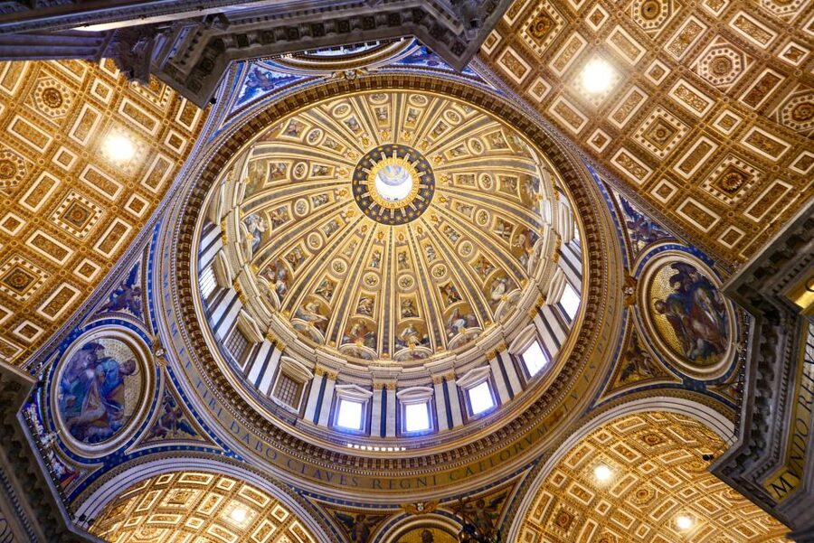 Rome: Guided Tour of St. Peter's Basilica with Dome Climb - Why this basilica deserves a guided visit
