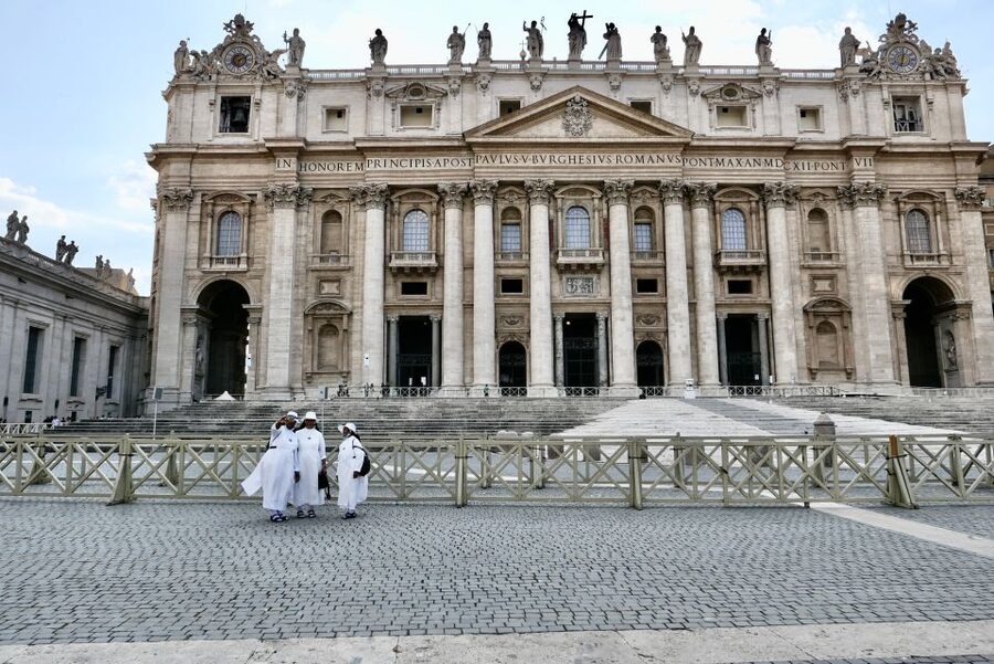 Rome: Guided Tour of St. Peter's Basilica with Dome Climb - What this tour does not cover