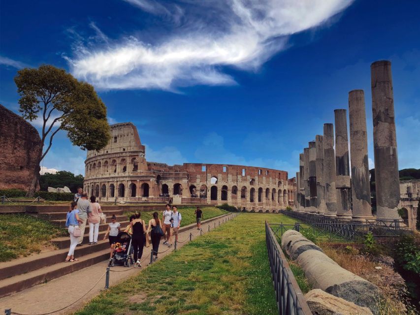 Rome: Guided Tour of the Colosseum - The guides make the short format work