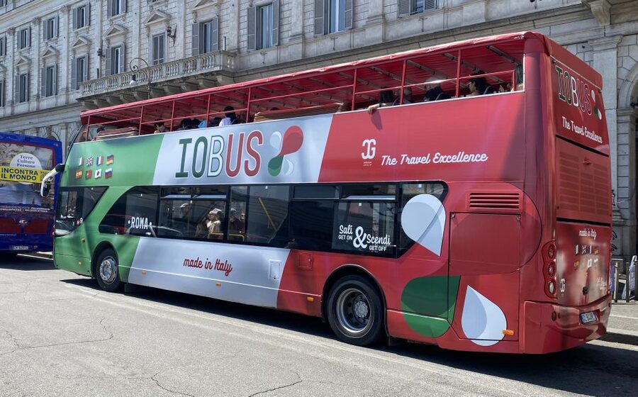 Rome: Hop-On Hop-Off Open-Top Bus City Tour - Santa Maria Maggiore and Rome’s grand church interiors