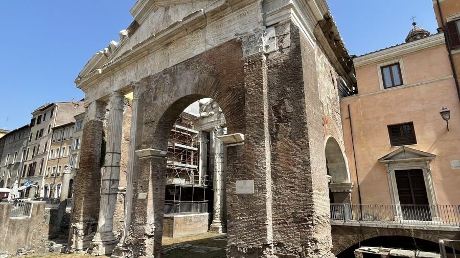 Rome: Jewish Ghetto Walking Tour - The Turtle Fountain and a Roman love story